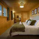 Chalet Roche De Pierre - Ovo Network